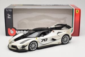 Ferrari FXX-K Evo #70 Vit Bburago 1:18 18-16012 Metall — bild 8 av 8