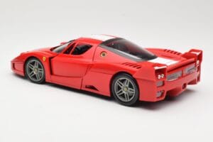 Ferrari FXX Röd Hot Wheels 1:18 310801 Metall — bild 7 av 8