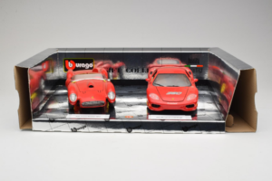 Ferrari Gift Set 250 Testa Rossa & 360 Modena Challenge Röd Bburago 1:18 GC001 Metall
