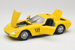 Ferrari 250 GTO Gul Guiloy 1:18 67525 Metall — bild 2 av 8