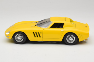 Ferrari 250 GTO Gul Guiloy 1:18 67525 Metall — bild 4 av 8