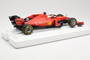Ferrari SF90 #5 S. Vettel Australian GP 2019 BBR 1:18 BBR191805DIE Resin — bild 2 av 6