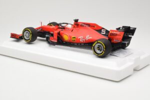 Ferrari SF90 #5 S. Vettel Australian GP 2019 BBR 1:18 BBR191805DIE Resin — bild 5 av 6