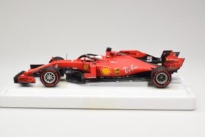 Ferrari SF90 #5 S. Vettel Italian GP Monza 2019 BBR 1:18 BBR191835 Resin — bild 3 av 6