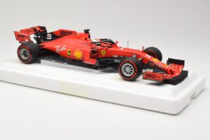 Ferrari SF90 #5 S. Vettel Italian GP Monza 2019 BBR 1:18 BBR191835 Resin — bild 4 av 6