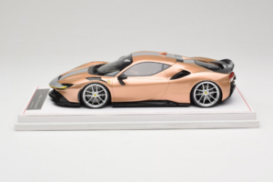 Ferrari SF90 Novitec Guld Silver Rand IVY 1:18 REMC028 Resin