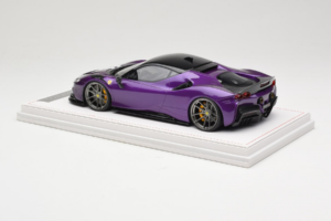 Ferrari SF90 Stradale Novitec Purple Metallic IVY 1:18 REMC021 Resin — bild 5 av 7
