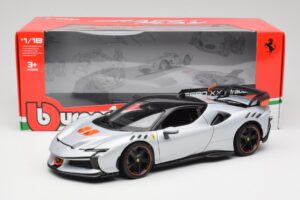 Ferrari SF90 XX Stradale Arctic White Bburago 1:18 18-16020W Metall — bild 8 av 8