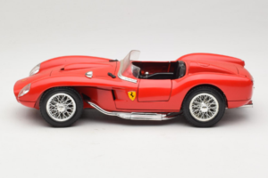 Ferrari 250 Testa Rossa Röd Bburago 1:18 3007-P2 Metall — bild 4 av 8