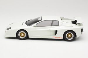 Ferrari Testarossa Koenig Specials Bi-Turbo Vit GT Spirit 1:18 KJ012 Resin — bild 3 av 6