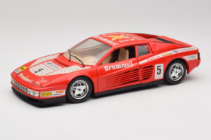 Ferrari Testarossa Brummel #5 Röd 1984 Bburago 1:18 3004-P1 Metall
