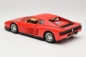 Ferrari Testarossa PPG Auto Refinish Röd Bburago 1:18 3039-P3 Metall — bild 7 av 8