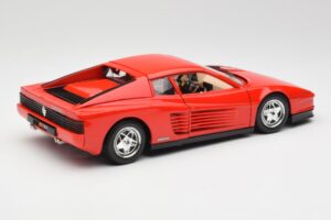 Ferrari Testarossa Röd Bburago 1:18 3019 Metall — bild 3 av 8
