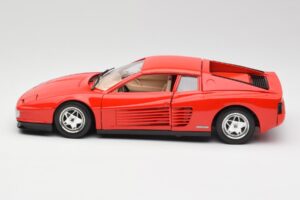 Ferrari Testarossa Röd Bburago 1:18 3019 Metall — bild 4 av 8