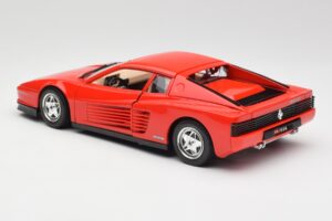 Ferrari Testarossa Röd Bburago 1:18 3019 Metall — bild 7 av 8
