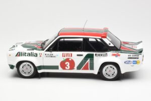 Fiat 131 Abarth #3 M. Alen / I. Kivimaki Winner Rally 1000 Lakes 1980 Kyosho 1:18 08376H Metall — bild 4 av 8
