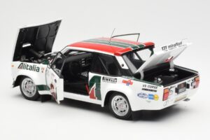 Fiat 131 Abarth #3 M. Alen / I. Kivimaki Winner Rally 1000 Lakes 1980 Kyosho 1:18 08376H Metall — bild 5 av 8