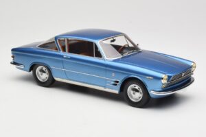 Fiat 2300 S Coupe Blå BoS Models 1:18 BOS161 Resin — bild 4 av 6