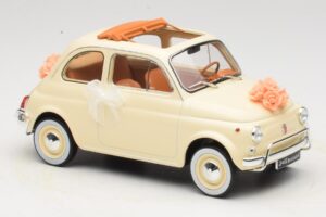 Fiat 500 L Elfenben Wedding Gift Norev 1:18 187780 Metall — bild 4 av 6