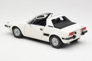 Fiat X1/9 Vit Minichamps 1:18 100121685 Metall — bild 7 av 8