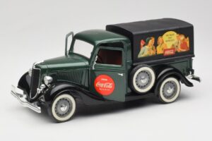 Ford Bache Coca-Cola Solido 1:18 9513 Metall — bild 2 av 8