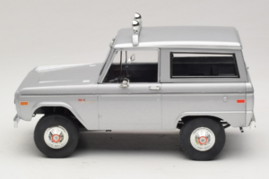 Ford Bronco Speed Movie GreenLight 1:18 19074 Metall — bild 4 av 7