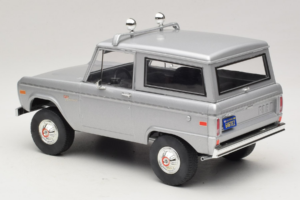 Ford Bronco Speed Movie GreenLight 1:18 19074 Metall — bild 6 av 7