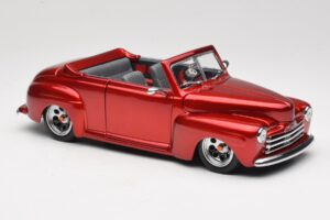 Ford Cabriolet Red Metallic Road Signature 1:18 30028 Metall — bild 6 av 8