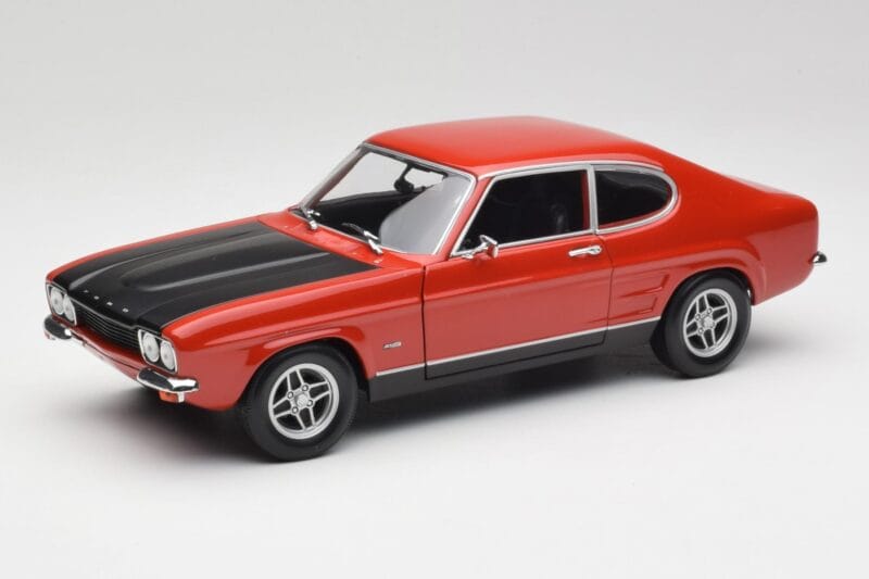 Ford Capri Mk1 RS 2600 Röd & Svart Minichamps 1:18 150089076 Metall