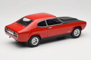 Ford Capri Mk1 RS 2600 Röd med Svart Huv MCG 1:18 MCG18538 Metall — bild 2 av 6