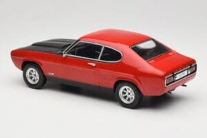 Ford Capri Mk1 RS 2600 Röd med Svart Huv MCG 1:18 MCG18538 Metall — bild 5 av 6