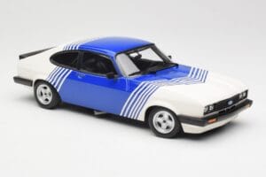 Ford Capri Mk2 3.0 Vit med Blå Ränder Minichamps 1:18 155788600 Metall — bild 4 av 6