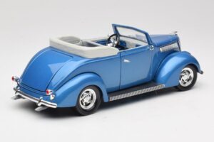 Ford Cabriolet Blå Road Signature 1:18 92238 Metall — bild 3 av 8