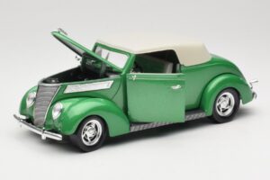 Ford Cabriolet Grön Road Signature 1:18 92239 Metall — bild 2 av 8