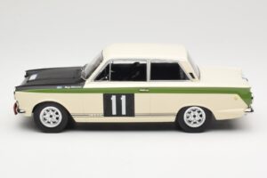 Ford Cortina Lotus #11 B. Soderström / G. Palm RAC Rally 1966 MCG 1:18 MCG18435R Metall — bild 3 av 6