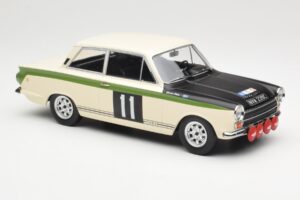 Ford Cortina Lotus #11 B. Soderström / G. Palm RAC Rally 1966 MCG 1:18 MCG18435R Metall — bild 4 av 6