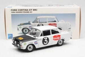 Ford Cortina Mk1 #3 P. Hughes / B. Young African Safari Rally 1964 AUTOart 1:18 86428 Metall — bild 8 av 8