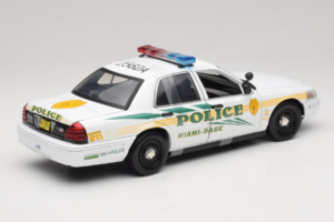 Ford Crown Victoria Police Interceptor CSI Miami GreenLight 1:18 13514 Metall — bild 2 av 6