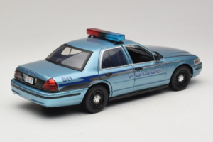 Ford Crown Victoria Police Cruiser Twilight Blue Greenlight 1:18 1643 Metall — bild 3 av 8