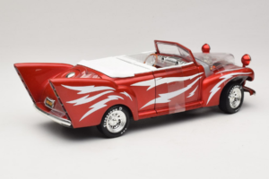 Ford De Luxe Cabriolet Greased Lightning Röd Joyride 1:18 33544 Metall — bild 2 av 5