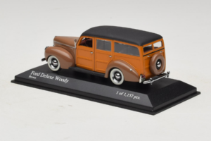 Ford DeLuxe Woody Station Wagon Brun Minichamps 1:43 400082111 Metall — bild 3 av 4