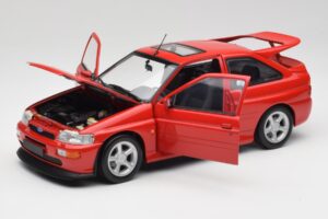 Ford Escort RS Cosworth Radiant Röd Minichamps 1:18 150089021 Metall — bild 2 av 8