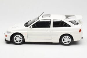Ford Escort RS Cosworth Vit Norev 1:18 182776 Metall — bild 3 av 6