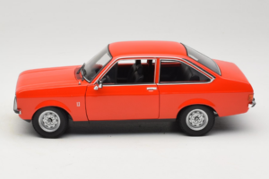 Ford Escort Mk2 Orange Minichamps 1:18 150085100 Metall — bild 4 av 8