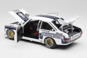 Ford Escort II RS1800 #32 K. Ludwig Nürburgring Winner 1976 Minichamps 1:18 100768432 Metall — bild 5 av 8
