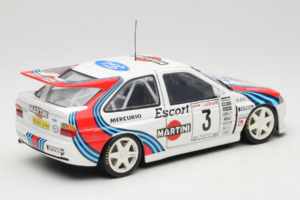 Ford Escort RS Cosworth Martini #3 1000 Miglia 1995 UT Models 1:18 39550 Metall — bild 3 av 8