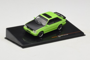 Ford Escort Mk4 XR3i Grön IXO 1:43 CLC584N Metall — bild 2 av 4