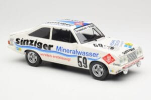 Ford Escort Mk2 RS2000 #59 H. Heyer / A. Hahne / K. Ludwig 24 Hours Nürburgring 1982 MCG 1:18 MCG18438R Metall — bild 4 av 6