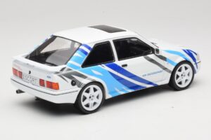 Ford Escort Mk4 RS Turbo S2 Vit Med Dekor MCG 1:18 MCG18547R Metall — bild 2 av 6