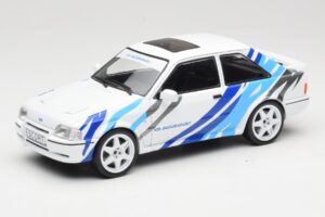 Ford Escort Mk4 RS Turbo S2 Vit Med Dekor MCG 1:18 MCG18547R Metall